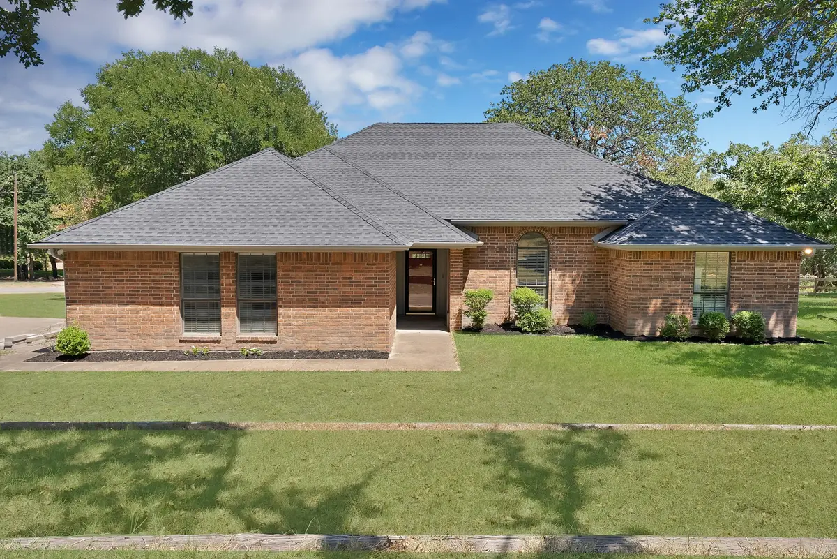 113 Cottonwood Court, Hudson Oaks, TX 76087 - #1
