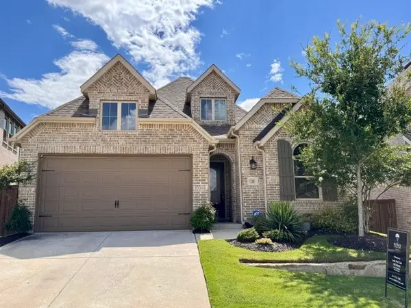 1808 Pelham Drive, Aubrey, TX 76227