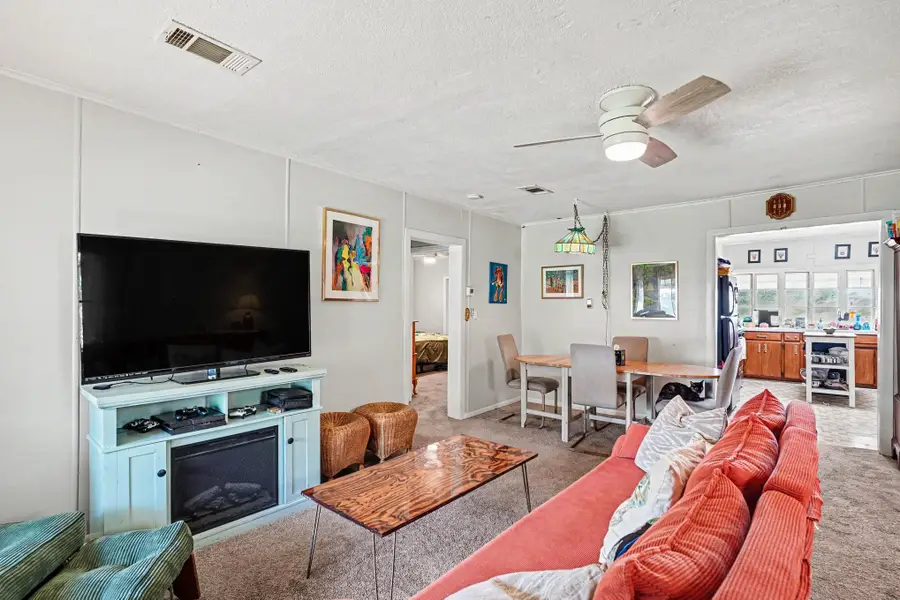 1617 Yale Street, River Oaks, TX 76114 - #2