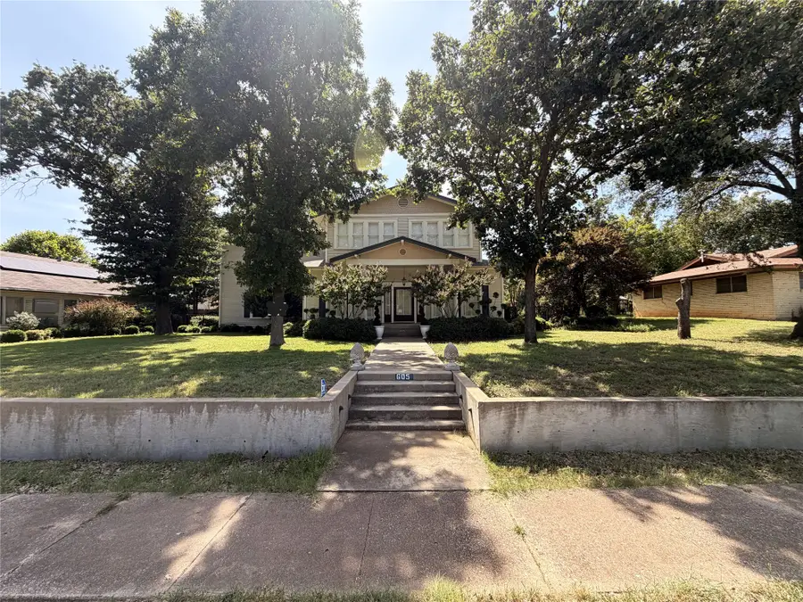 605 S Seaman Street, Eastland, TX 76448 - #3