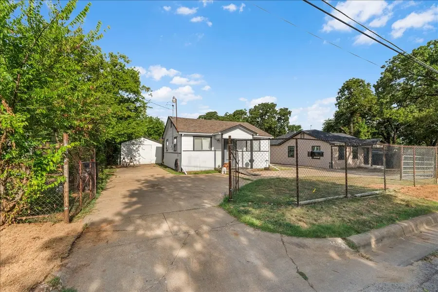 1828 Arch Street, Fort Worth, TX 76105 - #3