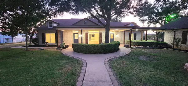 648 County Road 1591, Sunset, TX 76270