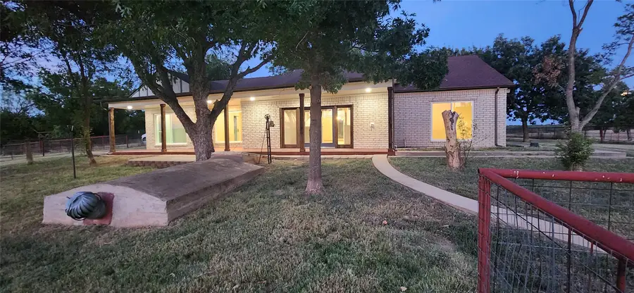 648 County Road 1591, Sunset, TX 76270 - #2