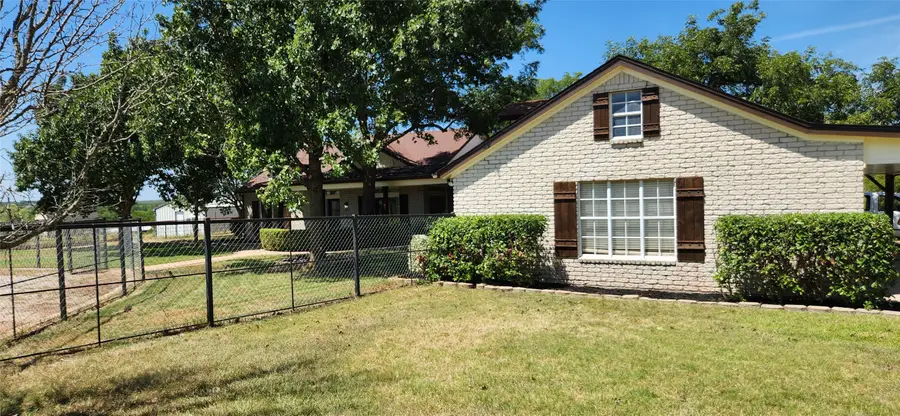 648 County Road 1591, Sunset, TX 76270 - #3