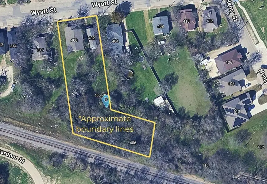 400 & 402 Wyatt Street, Waxahachie, TX 75165 - #2