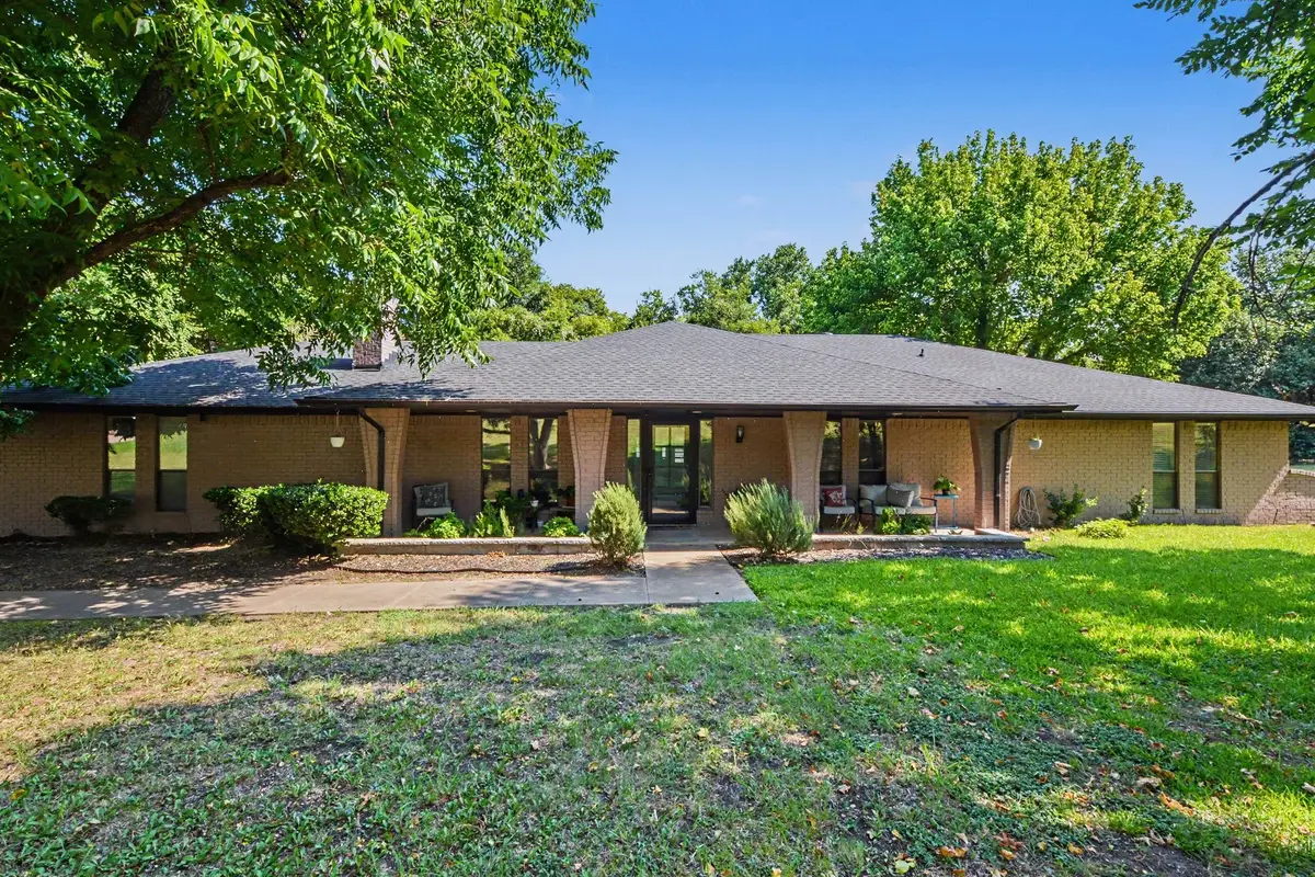 175 E Pleasant Run Road, Cedar Hill, TX 75104 - #1