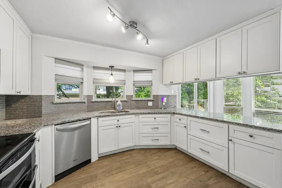 6833 Parkwood Drive, North Richland Hills, TX 76182 - #3