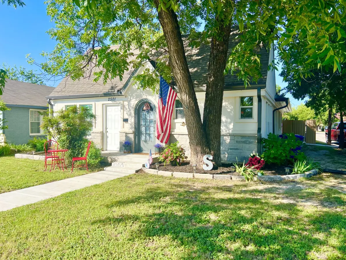 2501 Austin Avenue, Brownwood, TX 76801 - #1