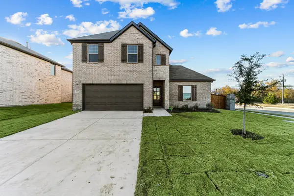 555 Brookside Drive, Van Alstyne, TX 75495