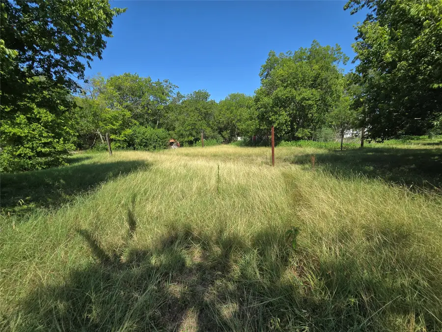 702 SW 3rd Street, Hubbard, TX 76648 - #3