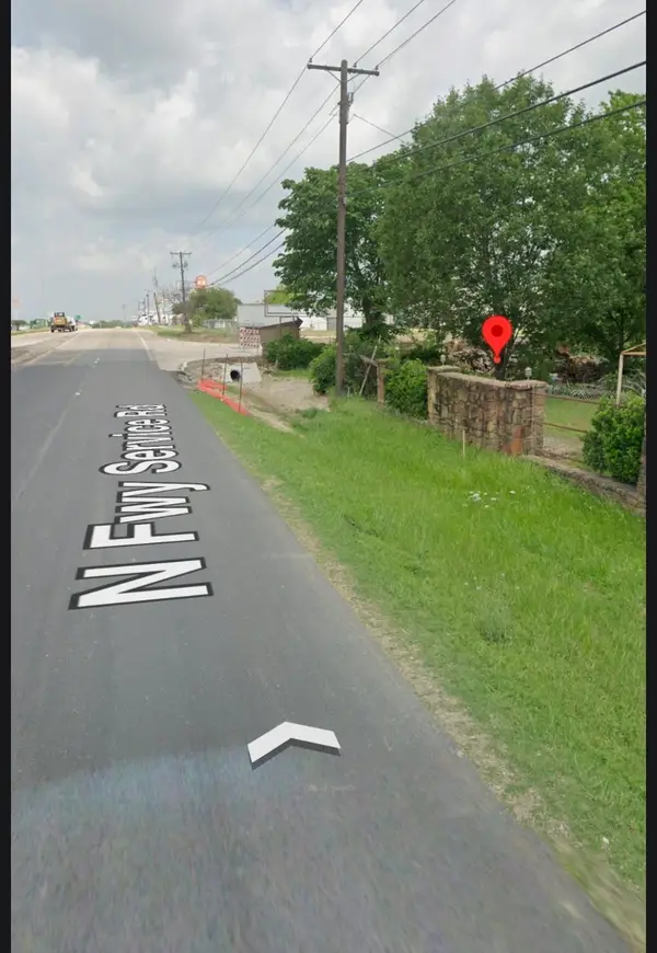1220 Dowdy Ferry Road, Hutchins, TX 75141