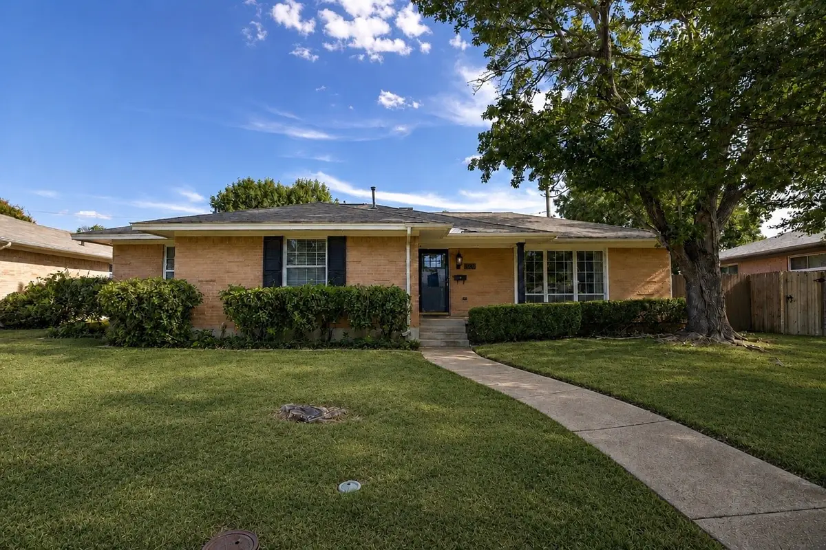 1560 Mapleton Drive, Dallas, TX 75228 - #1