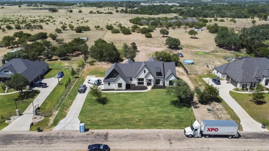 4040 Overlook Way, Weatherford, TX 76085 - #3