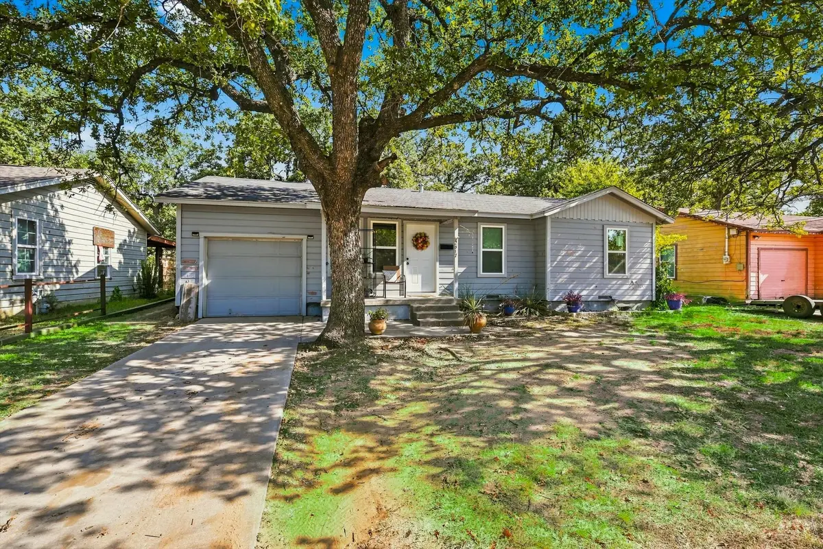 2617 Pioneer Street, Fort Worth, TX 76119 - #1