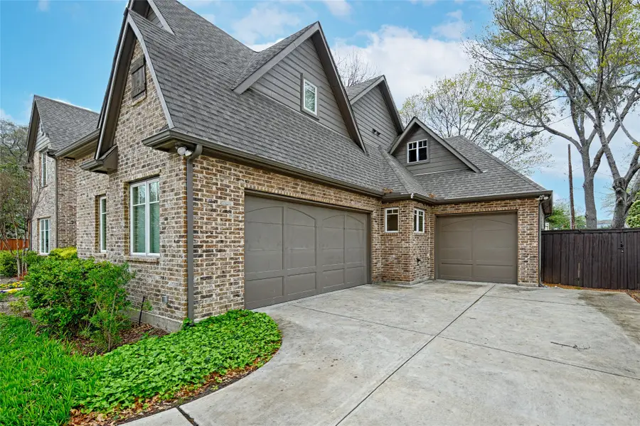 2737 Farmers Branch Lane, Farmers Branch, TX 75234 - #3