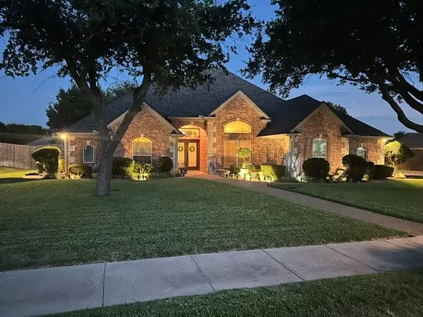 210 Ranchgate Trail, Waco, TX 76657