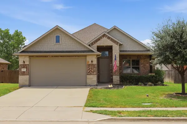 11 Pleasant Valley, Sanger, TX 76266