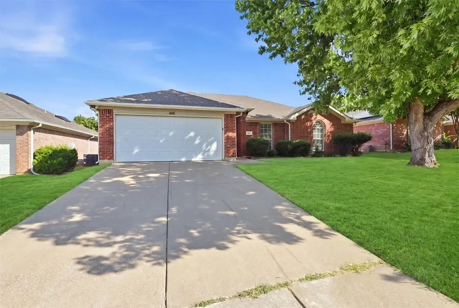 625 Jamie Lane, Mansfield, TX 76063 - #2