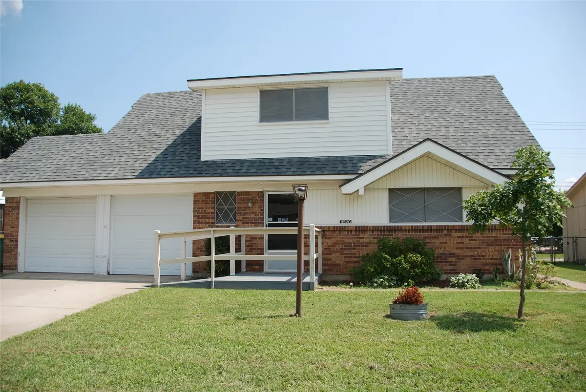 3520 Sunnydale Lane, Denton, TX 76209 - #1