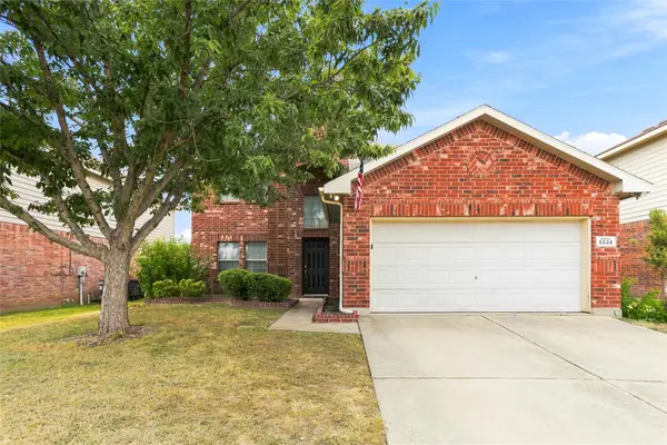 5825 Show Master Lane, Fort Worth, TX 76179