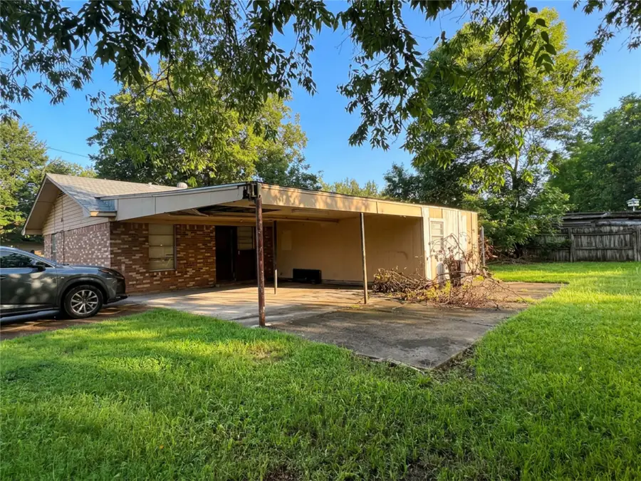2602 Mayo Street, Commerce, TX 75428 - #3