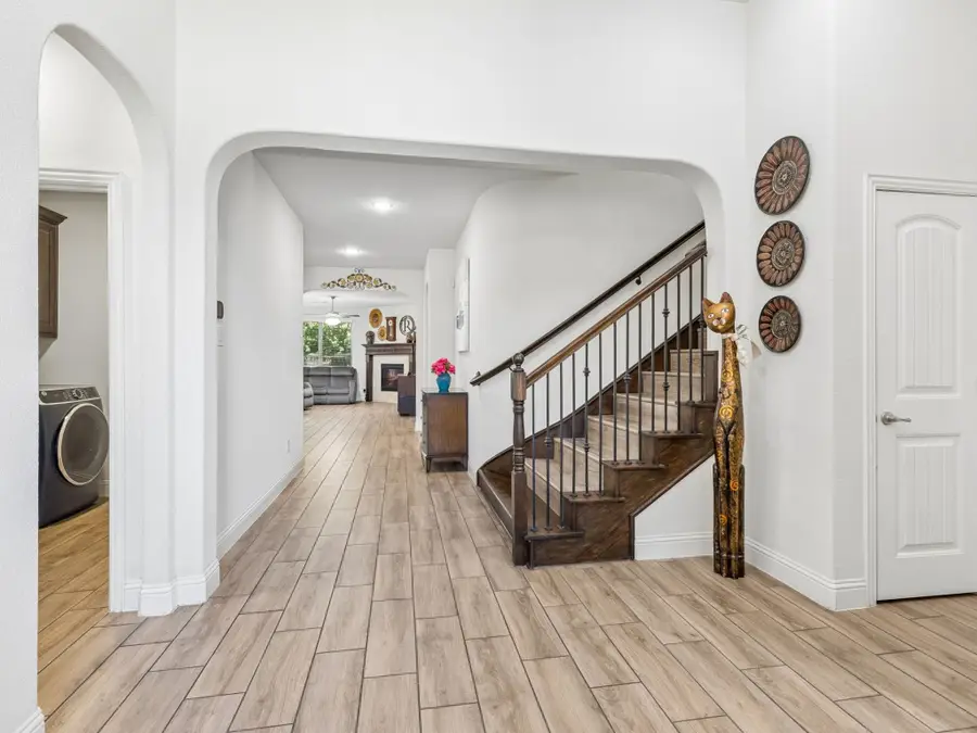 985 E Villas Court, Lewisville, TX 75067 - #2