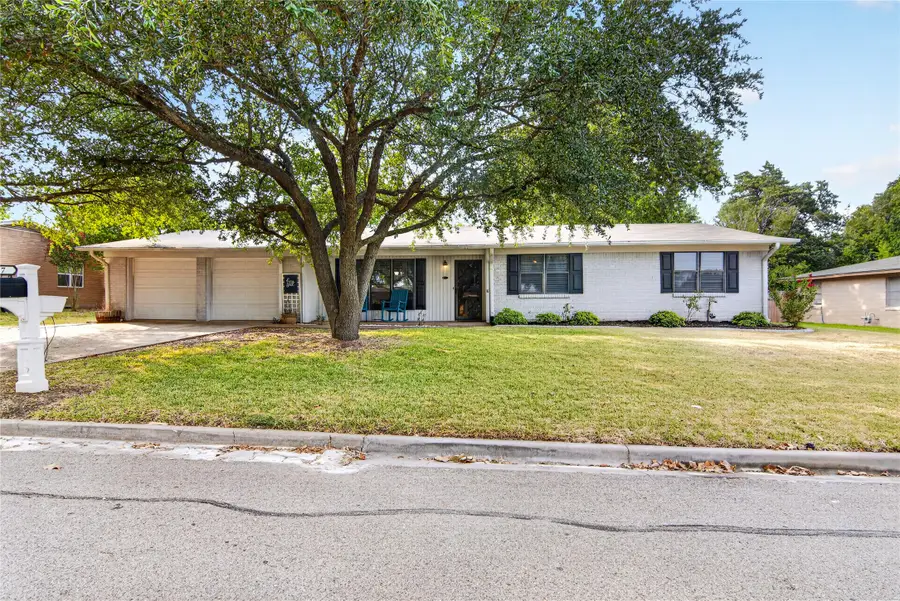 807 W Elizabeth Drive, Robinson, TX 76706 - #3