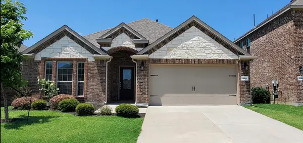 929 Lake Woodland Drive, Little Elm, TX 75068
