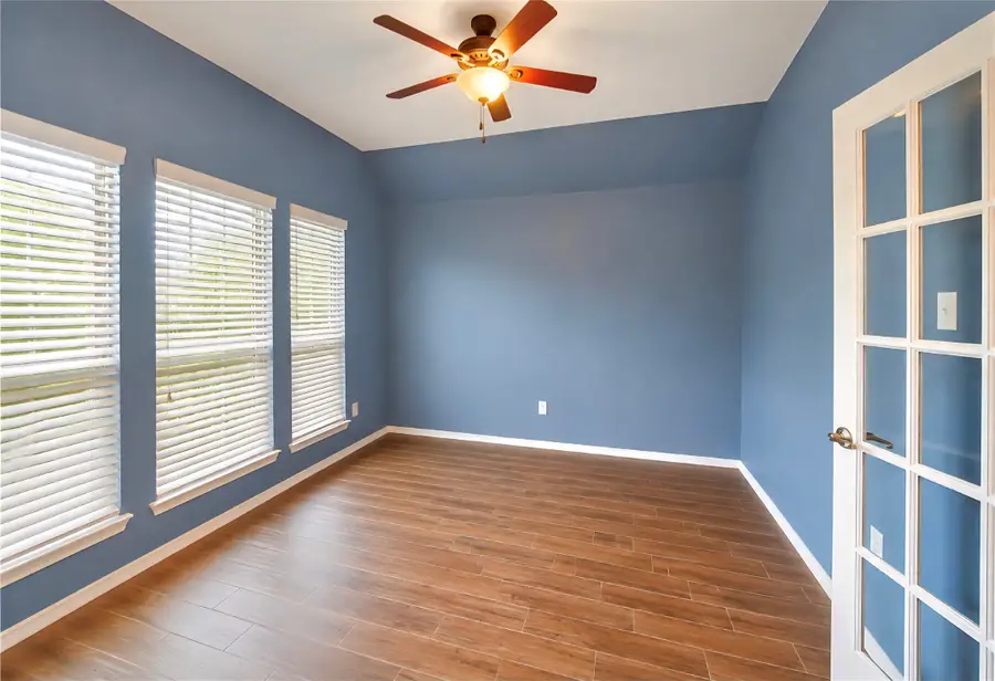 929 Lake Woodland Drive, Little Elm, TX 75068 - #2