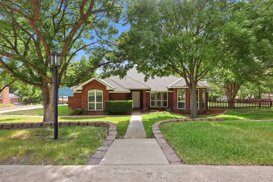 106 Cedar Crest Court, Hudson Oaks, TX 76087 - #2