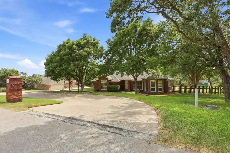 106 Cedar Crest Court, Hudson Oaks, TX 76087 - #3