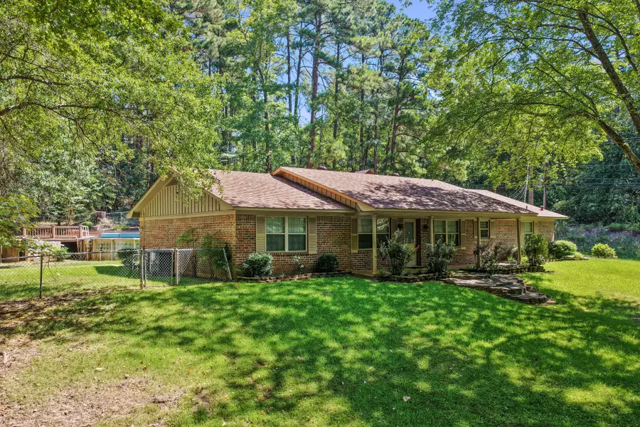 410 S Willis Street, Daingerfield, TX 75638 - #3