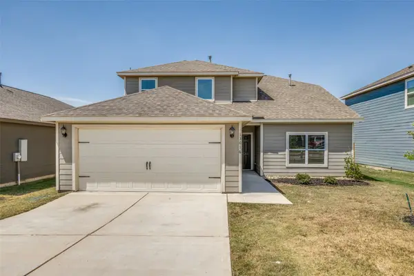 13616 Roosevelt Arch Drive, Ponder, TX 76259