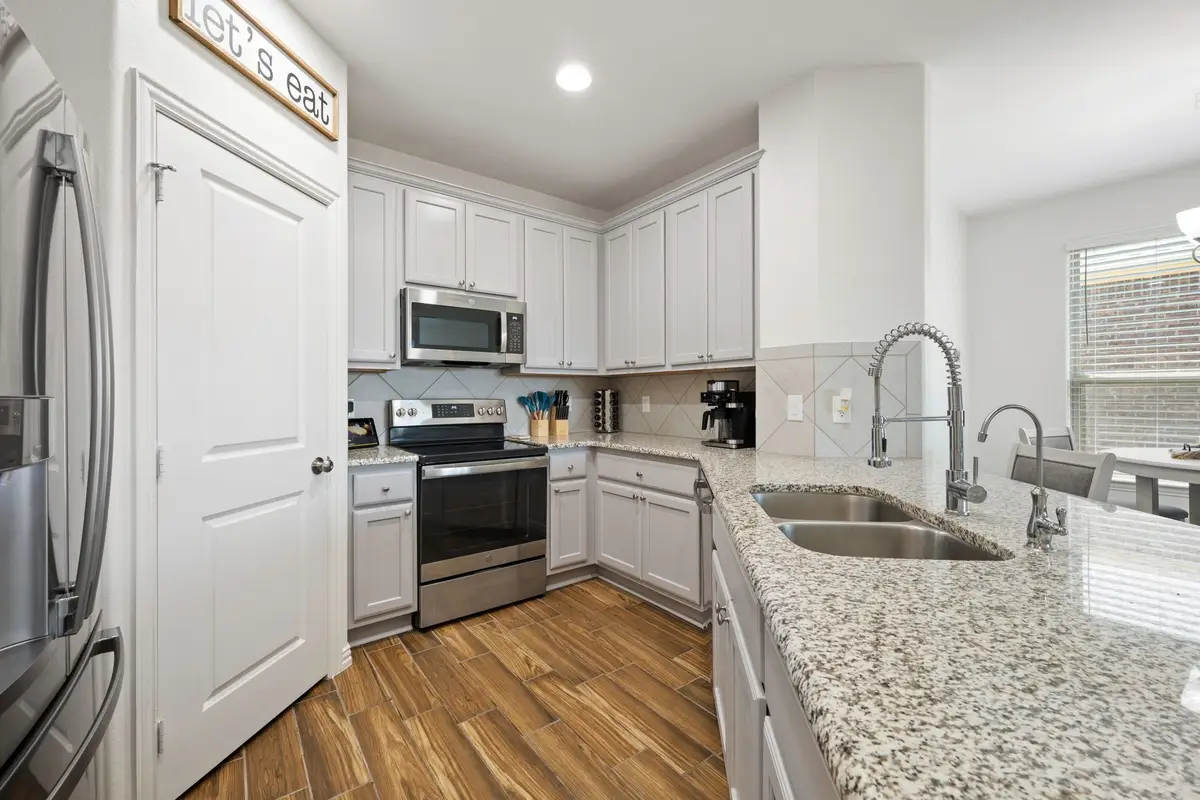 312 Marble Creek Drive, Fort Worth, TX 76131 - #1
