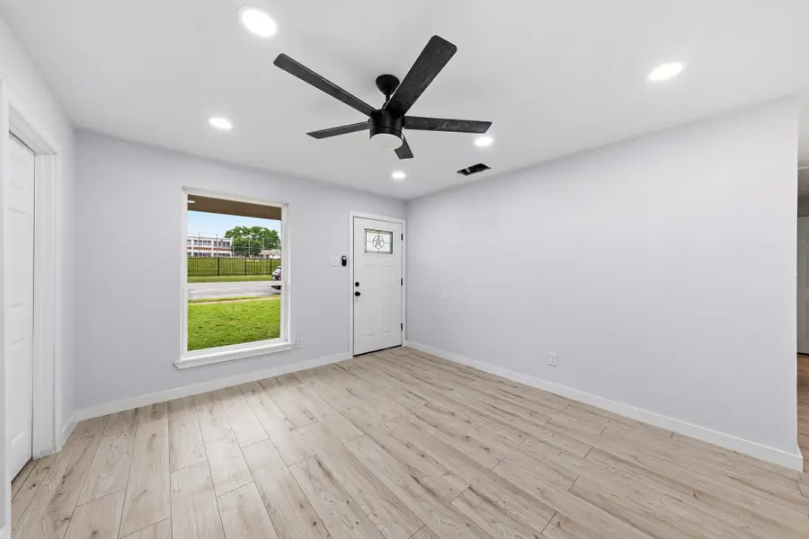 3842 Soft Wind Drive, Dallas, TX 75241 - #3