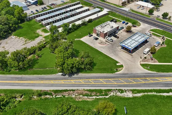 110 Louise Ritter Boulevard, Red Oak, TX 75154