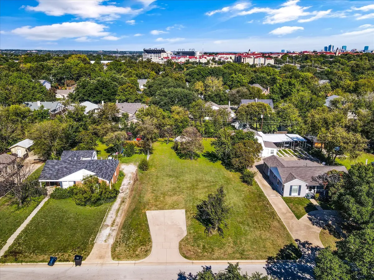 3512 W Biddison Street, Fort Worth, TX 76109 - #1
