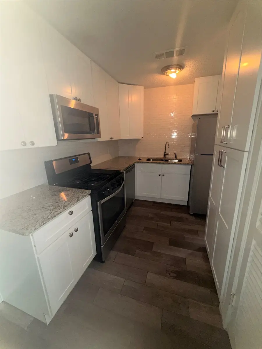 6033 Ramey Avenue, Fort Worth, TX 76112 - #2