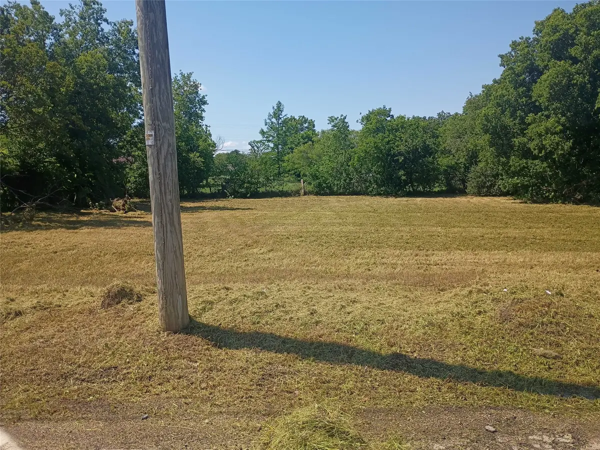 902 2nd Street, Mineral Wells, TX 76067 - #1