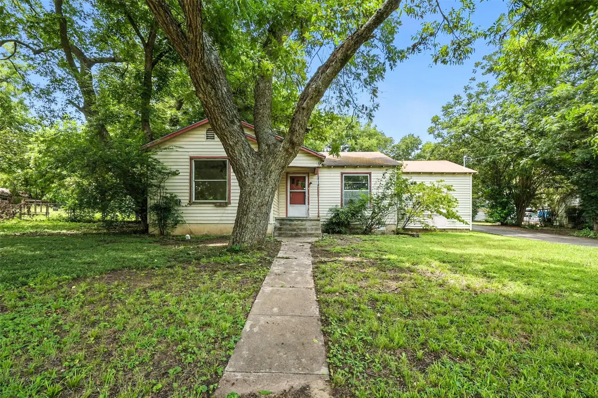 414 S Broadway Street, Bells, TX 75414 - #1