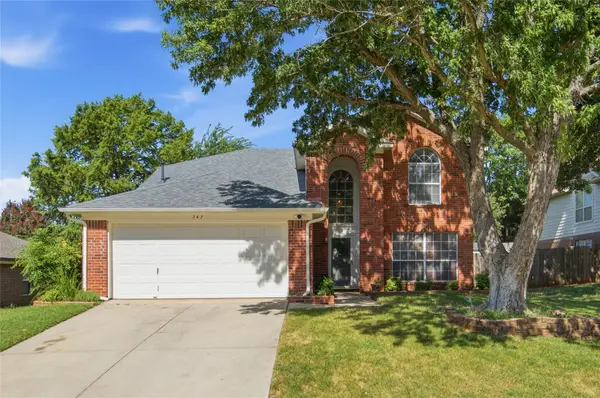747 Cedar Leaf Circle, Lake Dallas, TX 75065