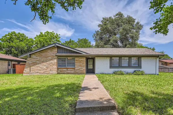 2309 Woodlawn Drive, Ennis, TX 75119