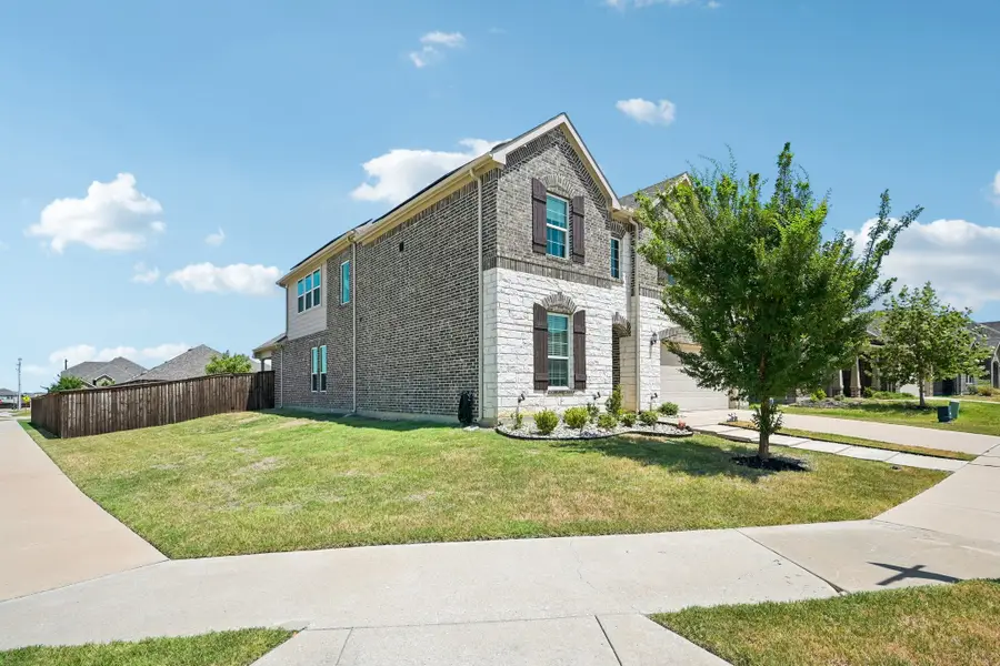 2801 Ryder Lane, Aubrey, TX 76227 - #3