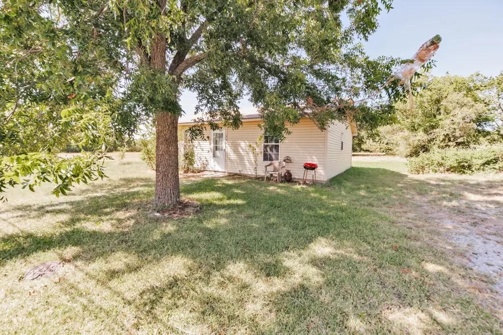 304 Missouri Street, Bowie, TX 76230 - #1
