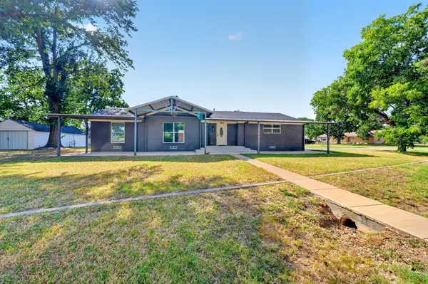 205 N 1st Street, Mabank, TX 75147