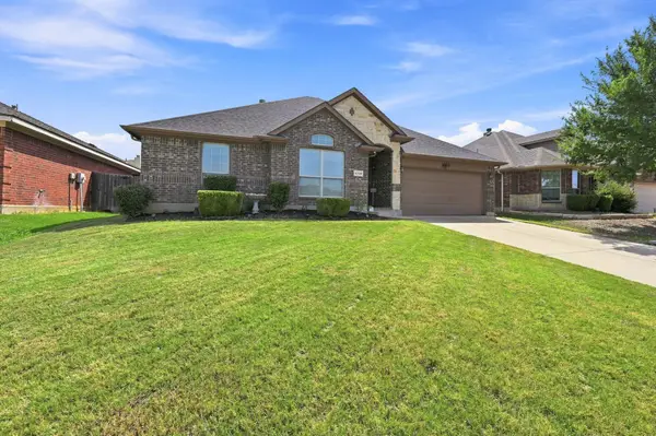 1718 Abaco Drive, Mansfield, TX 76063