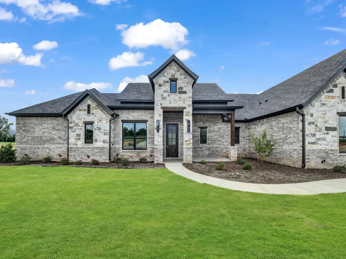 305 Wrangler Court, Weatherford, TX 76088 - #1