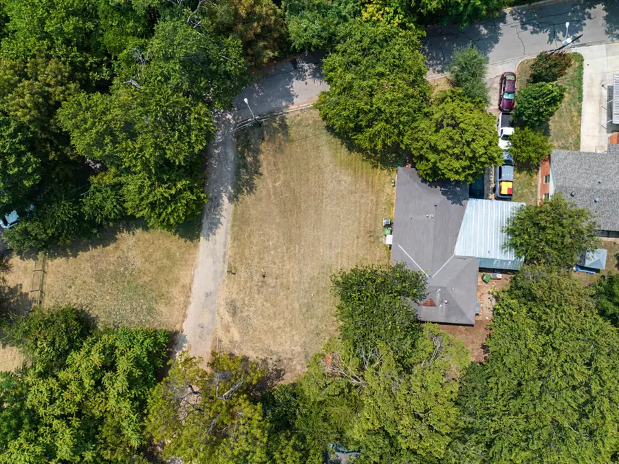 3815 Higgins Avenue, Cockrell Hill, TX 75211 - #3