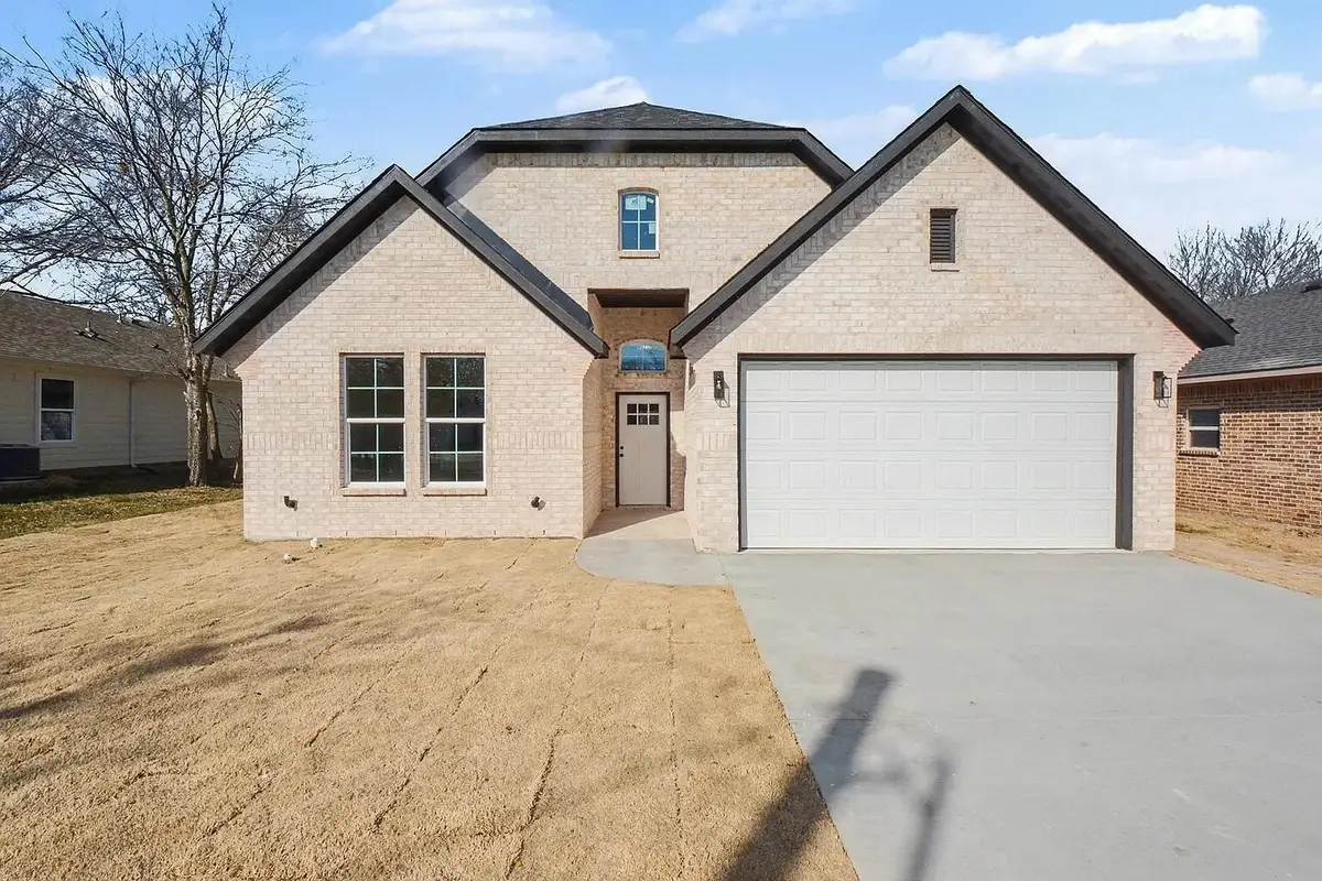 4528 Church Street, Greenville, TX 75401 - #1