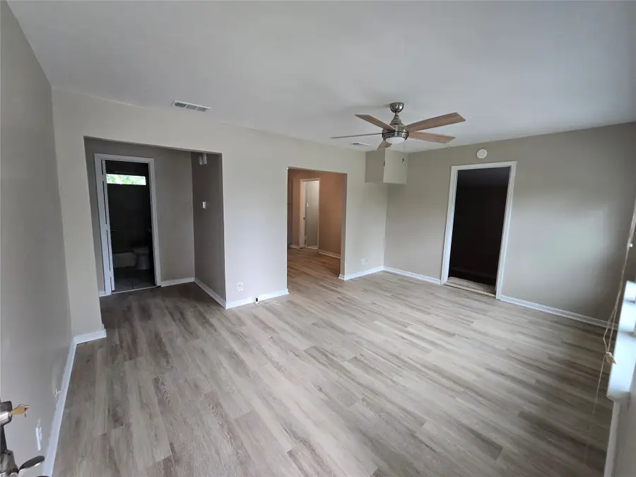 515 Elkhart Avenue, Dallas, TX 75217 - #3